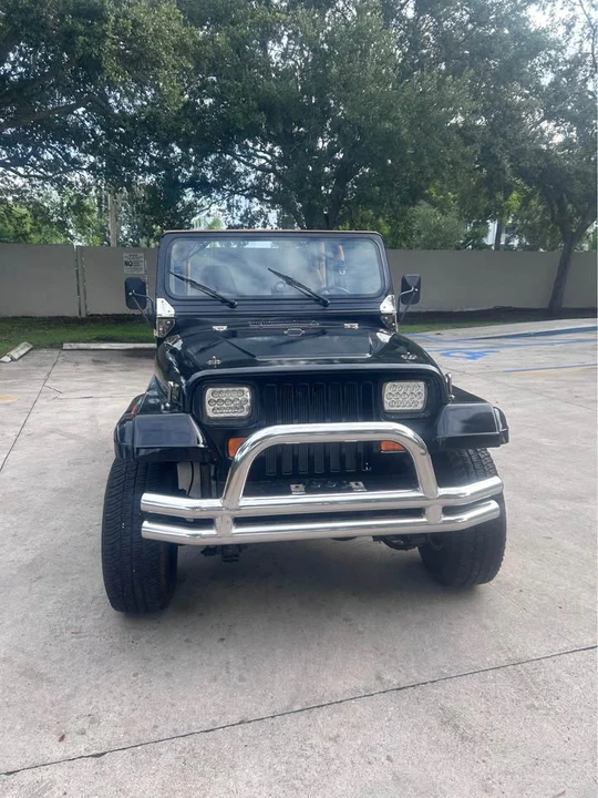 1995 Jeep YJ Wrangler - Image 5 of 13