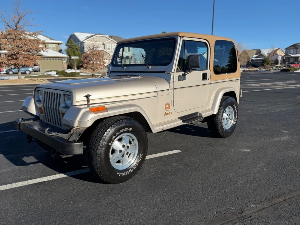 1995 Jeep YJ Wrangler - Image 6 of 21