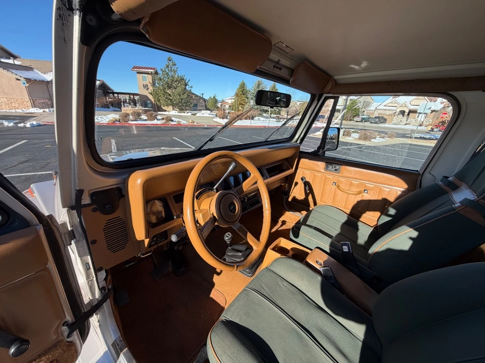 1995 Jeep YJ Wrangler - Image 17 of 21