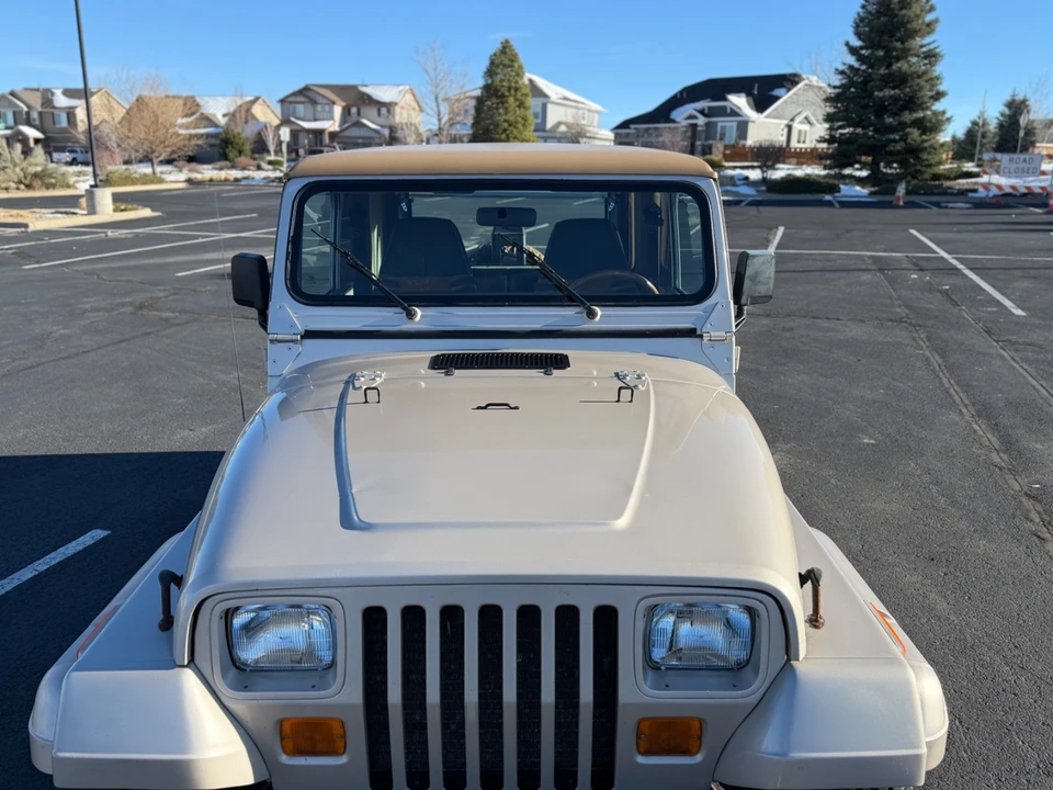 1995 Jeep YJ Wrangler - Image 9 of 21
