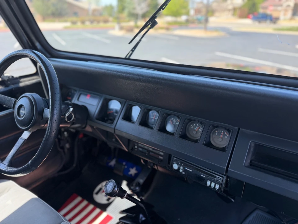1995 Jeep YJ Wrangler - Image 13 of 28