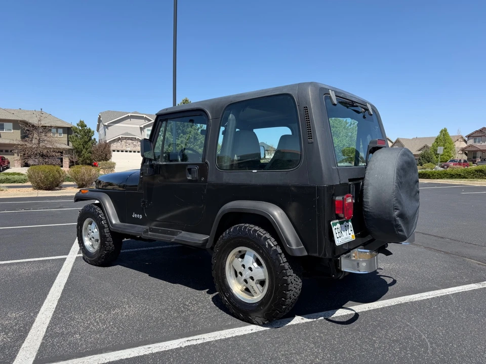 1995 Jeep YJ Wrangler - Image 3 of 28