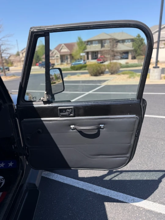 1995 Jeep YJ Wrangler - Image 10 of 28