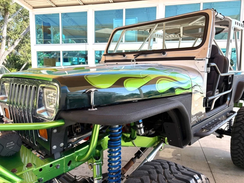 1995 Jeep YJ Wrangler - Image 11 of 12