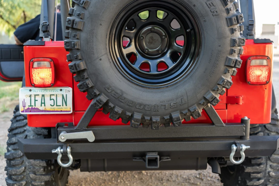 1995 Jeep YJ Wrangler - Image 20 of 31