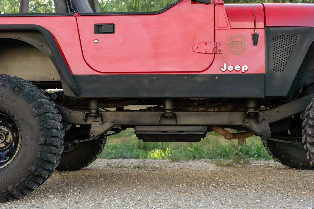 1995 Jeep YJ Wrangler - Image 23 of 31