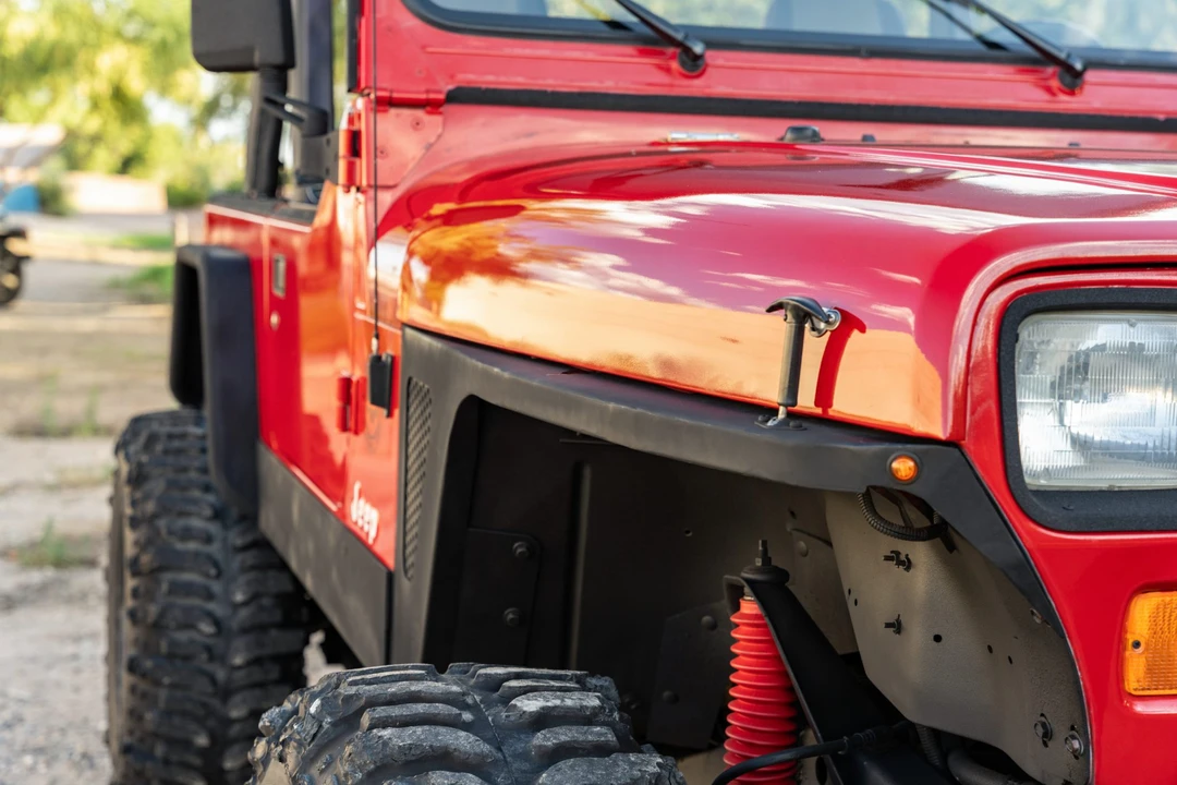 1995 Jeep YJ Wrangler - Image 27 of 31