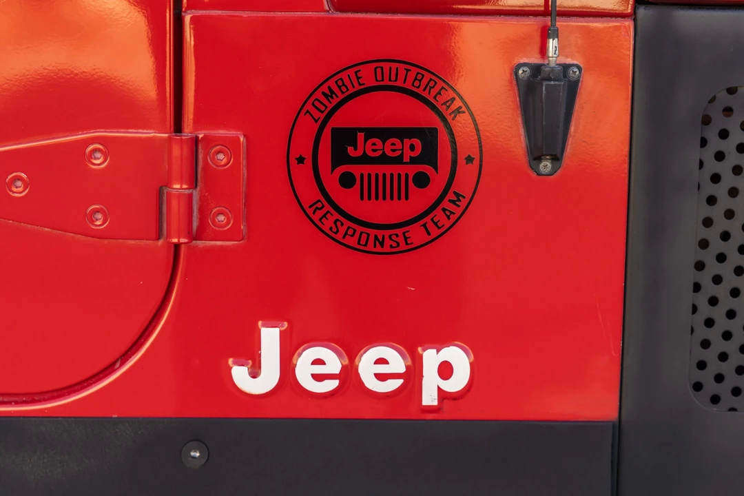 1995 Jeep YJ Wrangler - Image 26 of 31