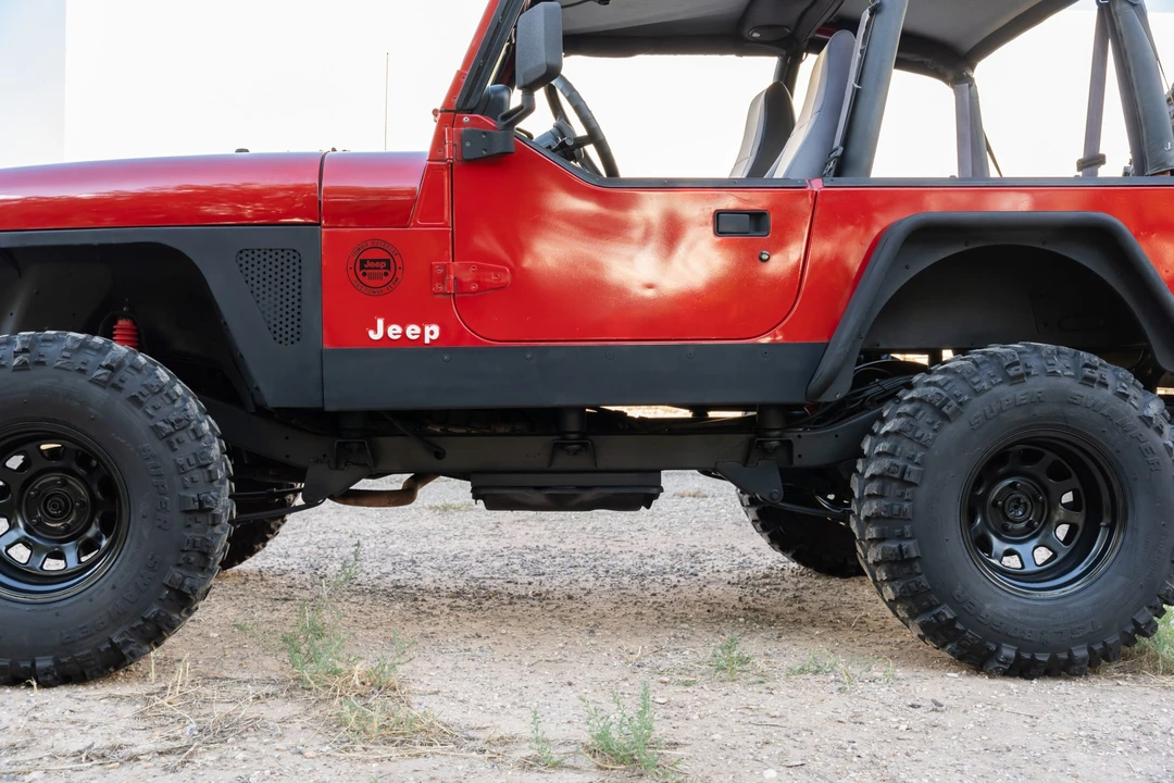 1995 Jeep YJ Wrangler - Image 14 of 31