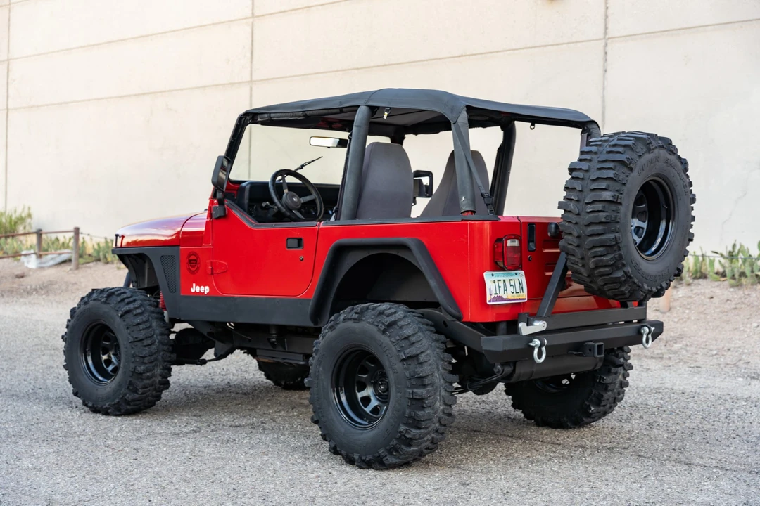 1995 Jeep YJ Wrangler - Image 8 of 31