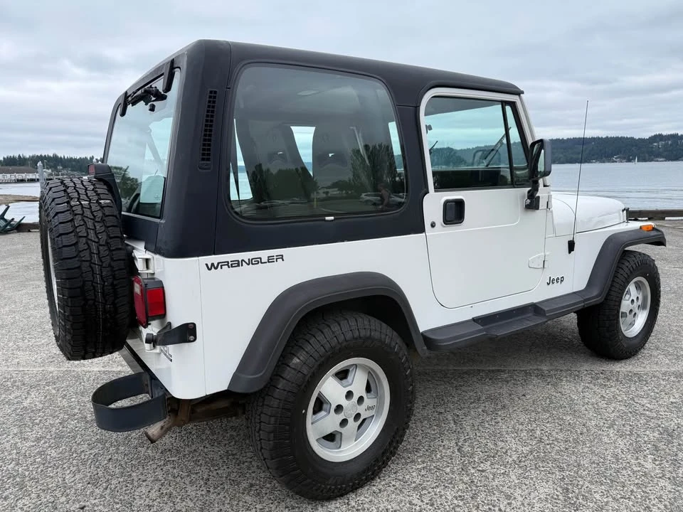 1995 Jeep YJ Wrangler - Image 5 of 20