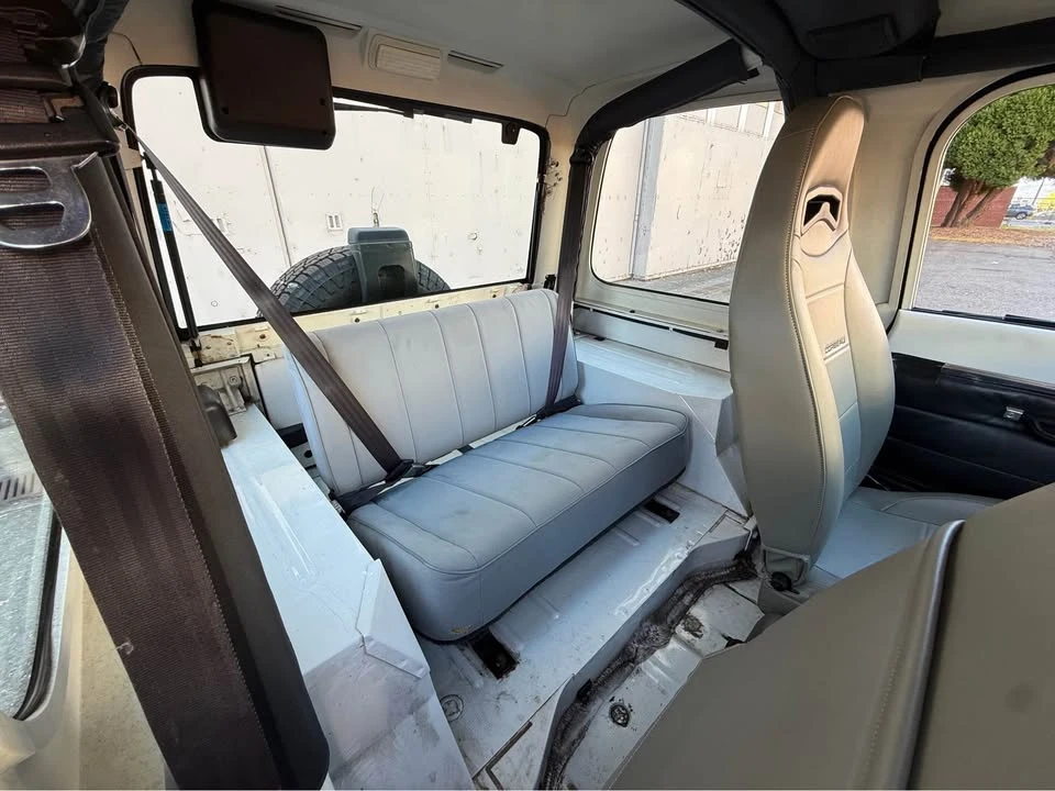 1995 Jeep YJ Wrangler - Image 15 of 20