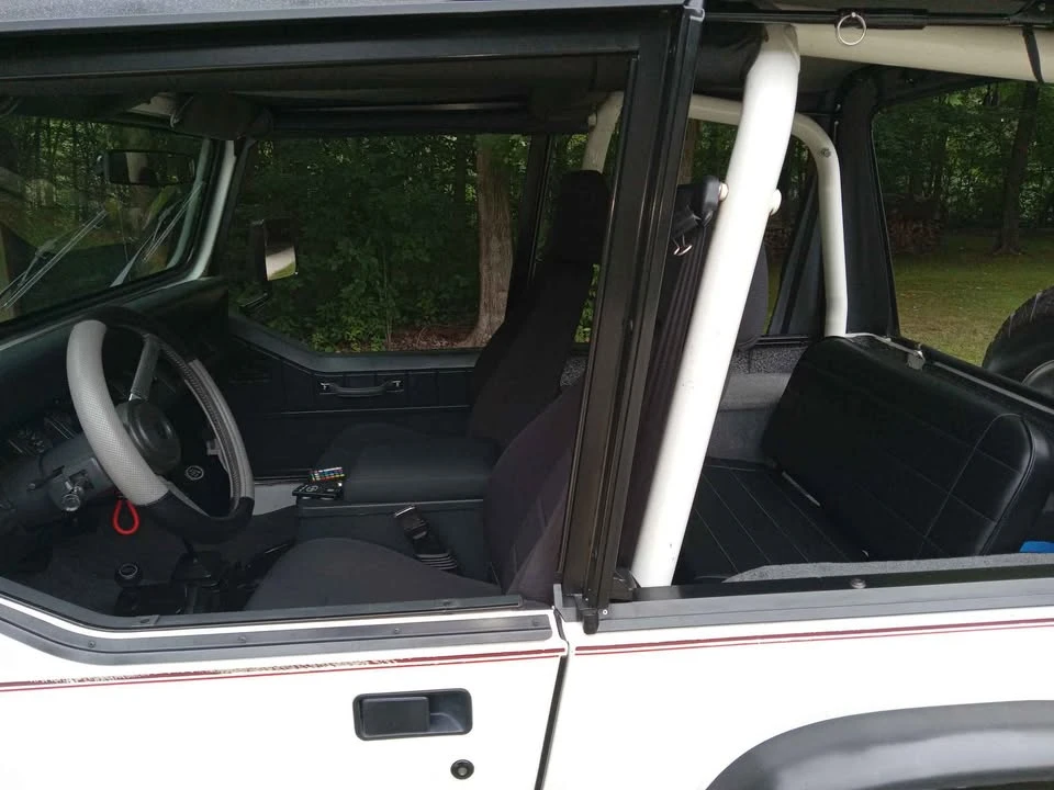 1995 Jeep YJ Wrangler - Image 6 of 6