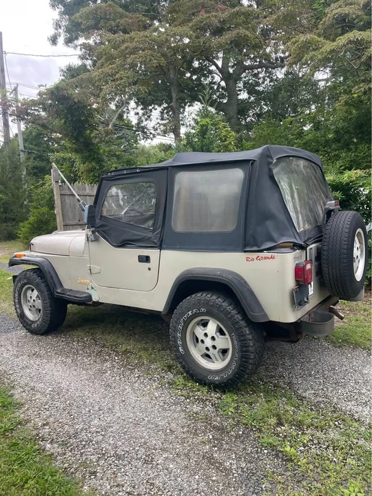 1995 Jeep YJ Wrangler - Image 3 of 10