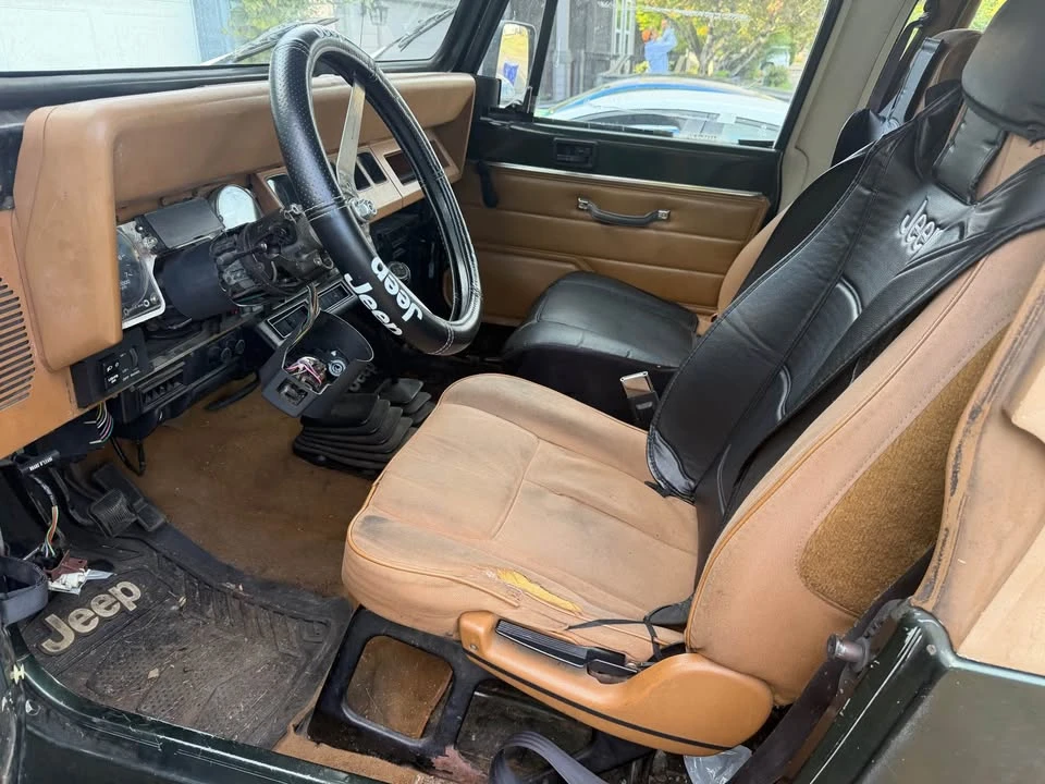 1995 Jeep YJ Wrangler - Image 5 of 6