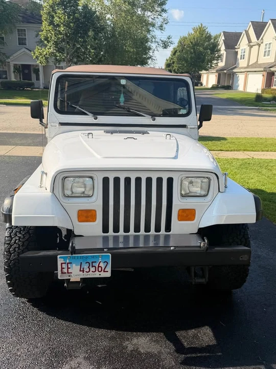 1995 Jeep YJ Wrangler - Image 3 of 4