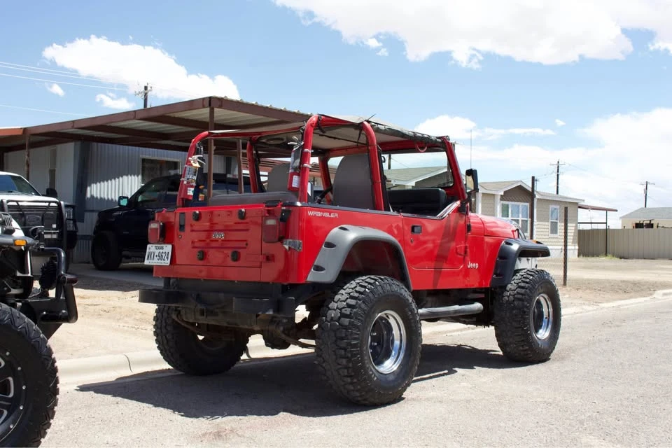 1995 Jeep YJ Wrangler - Image 4 of 8