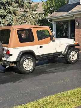 1995 Jeep Wrangler SE Sport Utility 2D