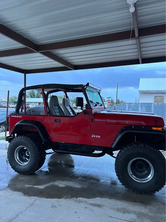 1995 Jeep YJ Wrangler - Image 7 of 8