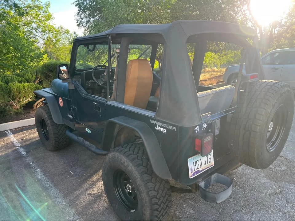 1995 Jeep YJ Wrangler - Image 4 of 6
