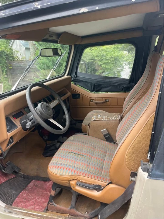 1995 Jeep YJ Wrangler - Image 6 of 10
