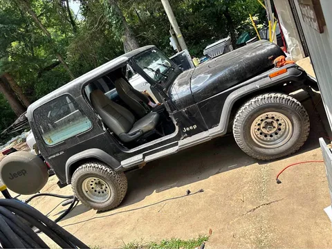 1995 Jeep Wrangler SE Sport Utility 2D