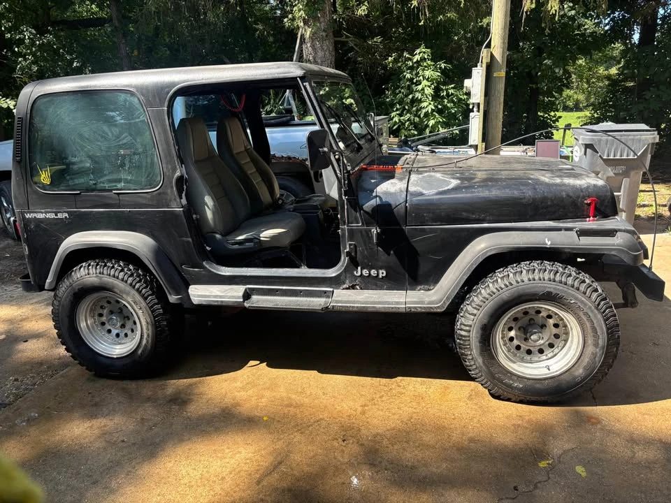 1995 Jeep YJ Wrangler - Image 6 of 13