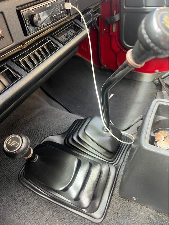 1995 Jeep YJ Wrangler - Image 5 of 11