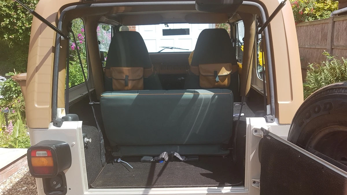 1995 Jeep YJ Wrangler - Image 14 of 25