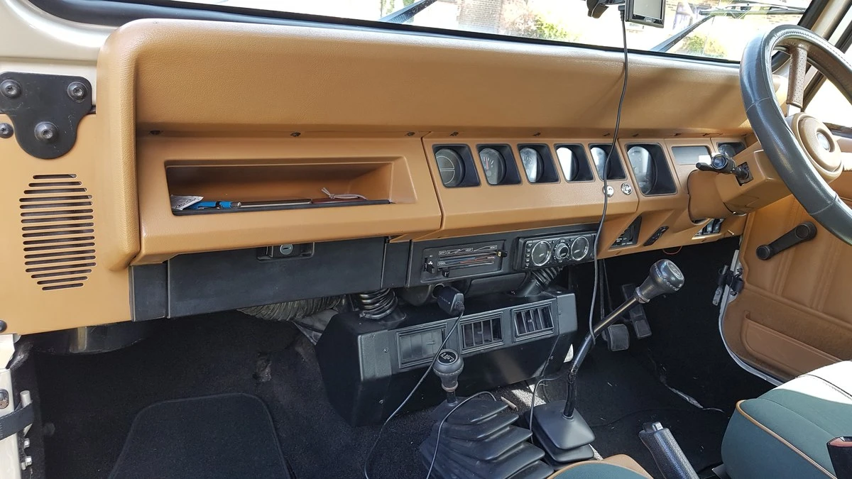 1995 Jeep YJ Wrangler - Image 11 of 25