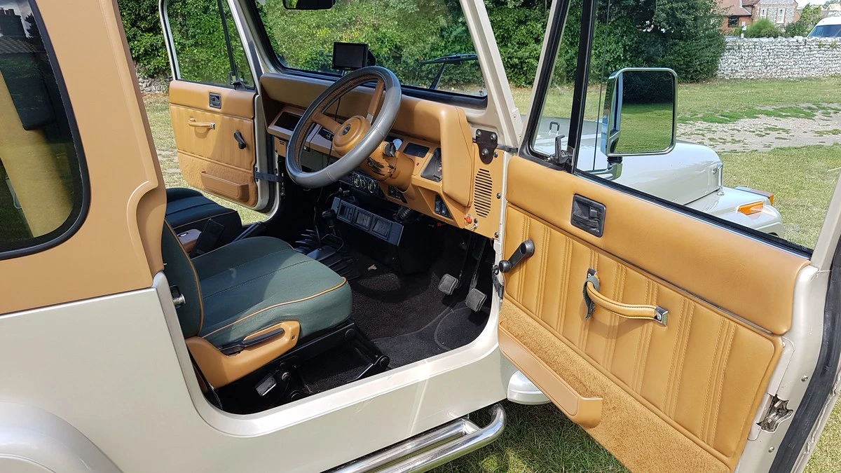 1995 Jeep YJ Wrangler - Image 7 of 25