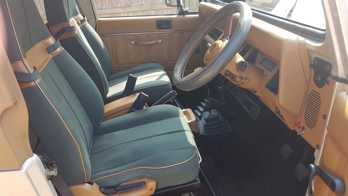1995 Jeep YJ Wrangler - Image 8 of 25