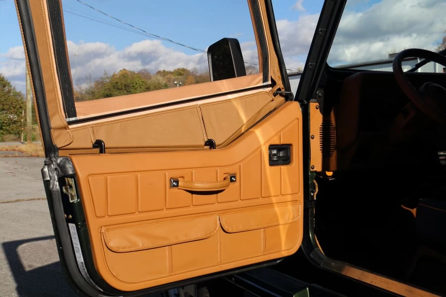 1995 Jeep YJ Wrangler - Image 14 of 22