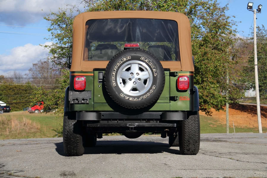 1995 Jeep YJ Wrangler - Image 5 of 22