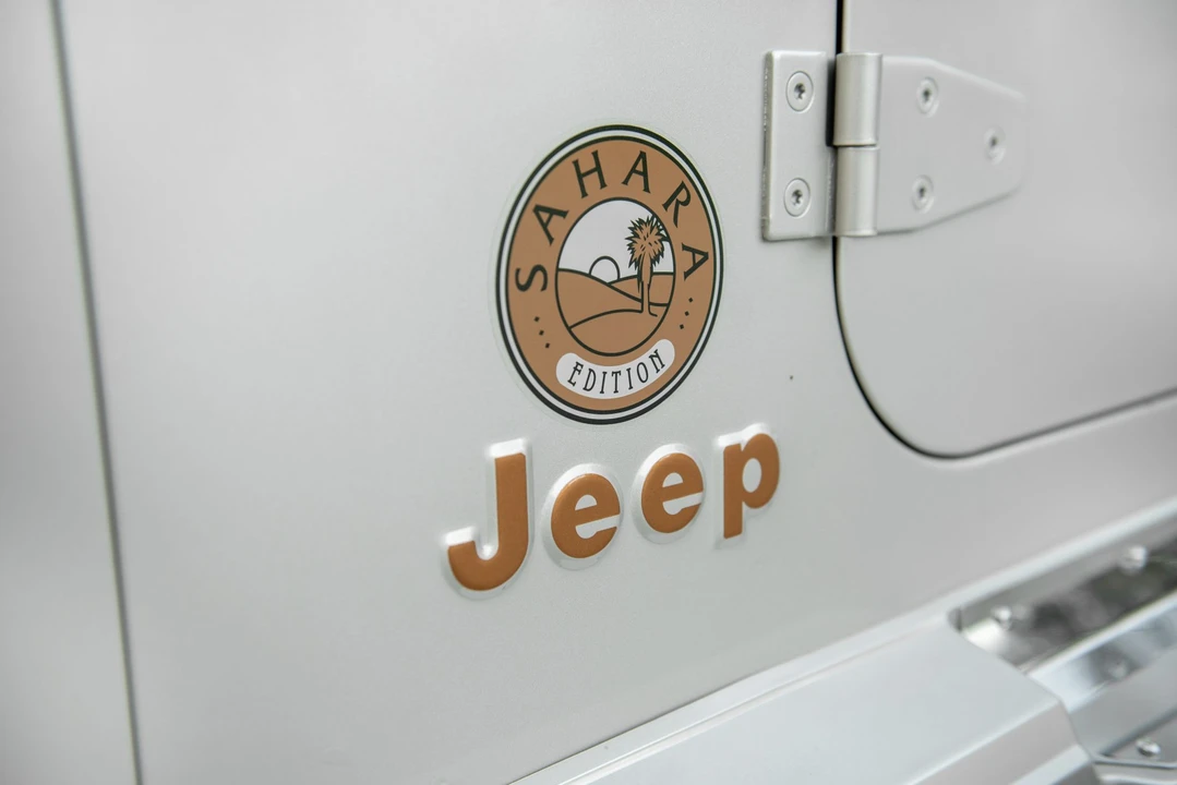 1995 Jeep YJ Wrangler - Image 28 of 31