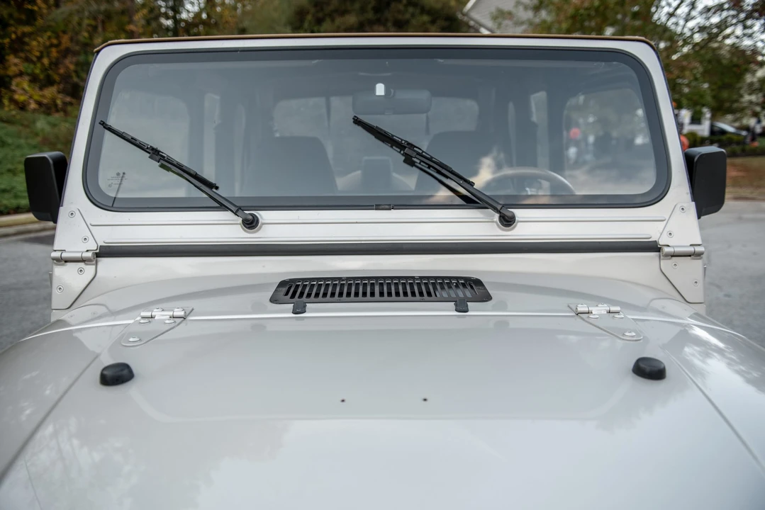 1995 Jeep YJ Wrangler - Image 31 of 31