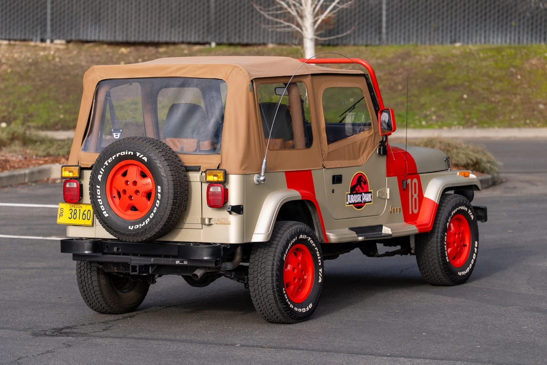 1995 Jeep YJ Wrangler - Image 22 of 31