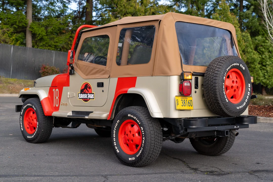 1995 Jeep YJ Wrangler - Image 11 of 31