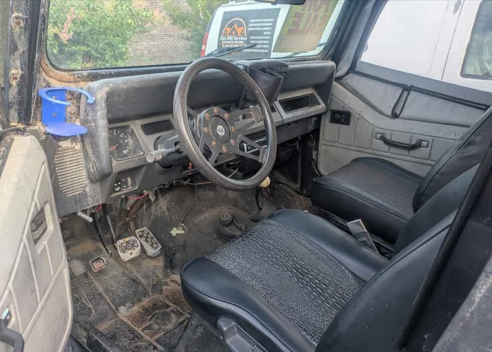 1995 Jeep YJ Wrangler - Image 5 of 6