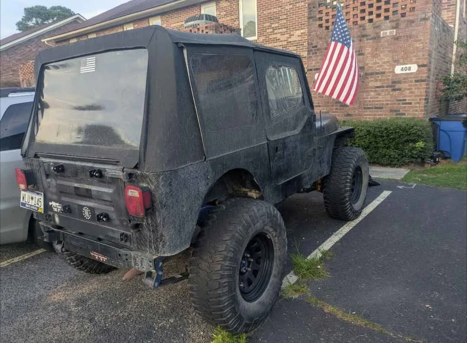 1995 Jeep YJ Wrangler - Image 6 of 6