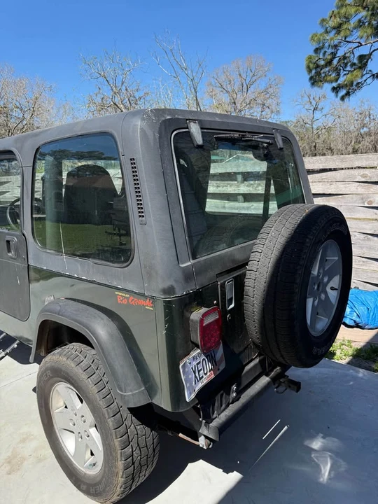 1995 Jeep YJ Wrangler - Image 2 of 4