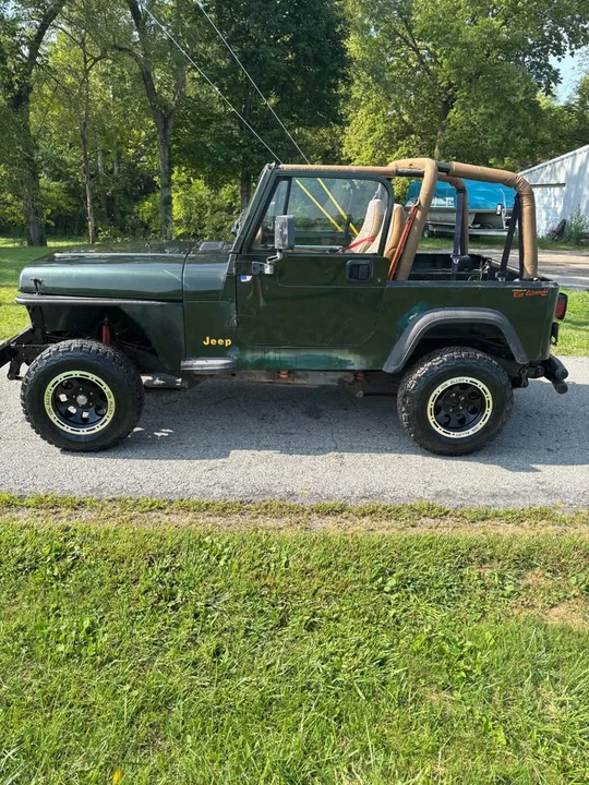 1995 Jeep YJ Wrangler - Image 2 of 12