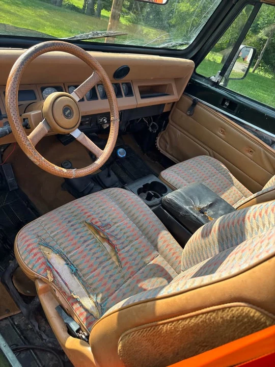 1995 Jeep YJ Wrangler - Image 6 of 12