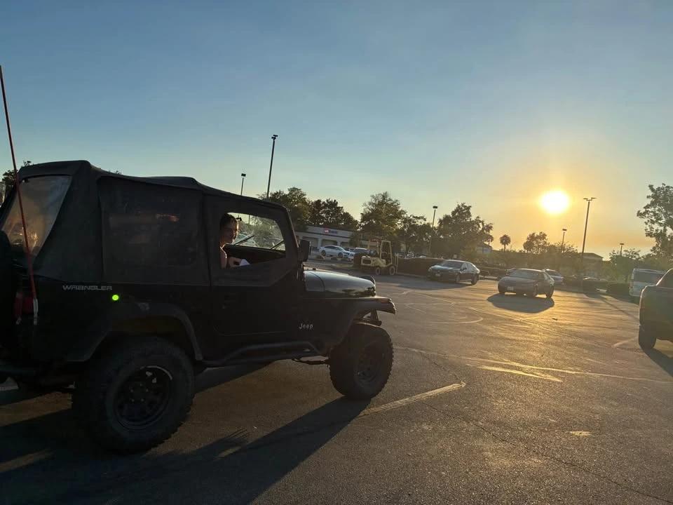 1995 Jeep YJ Wrangler - Image 2 of 4