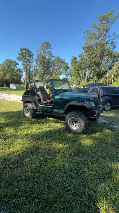 1995 Jeep YJ Wrangler - Image 3 of 3