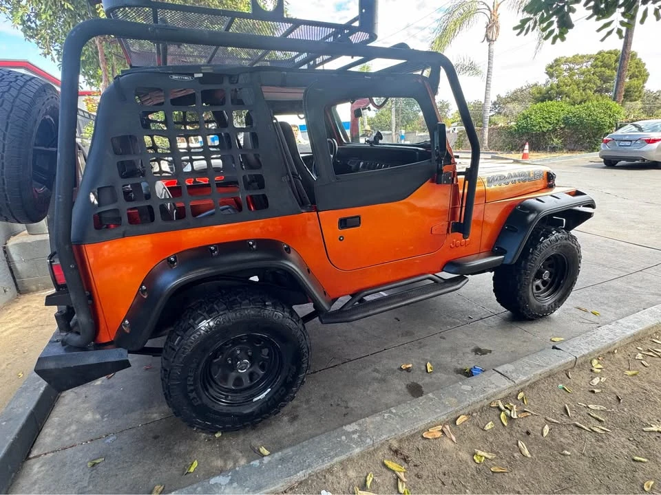 1995 Jeep YJ Wrangler - Image 7 of 11