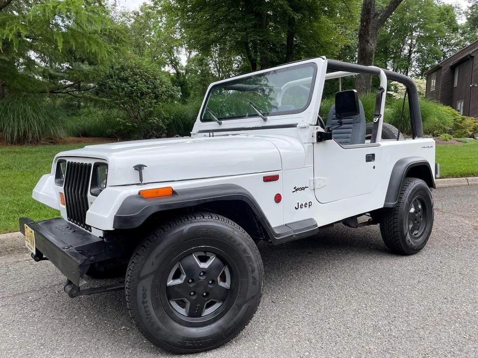 1995 Jeep YJ Wrangler - Image 6 of 9