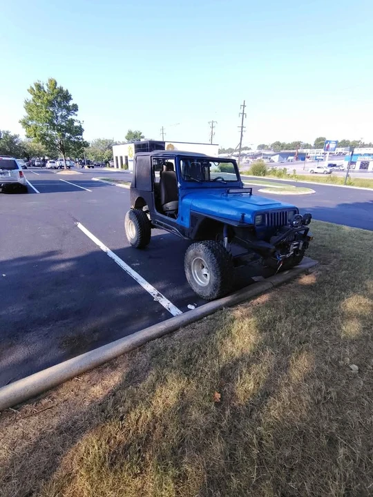1995 Jeep YJ Wrangler - Image 2 of 12