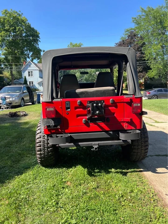 1995 Jeep YJ Wrangler - Image 16 of 20