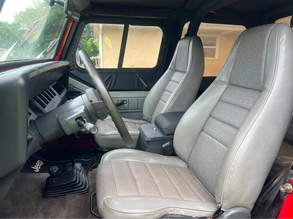 1995 Jeep YJ Wrangler - Image 18 of 20